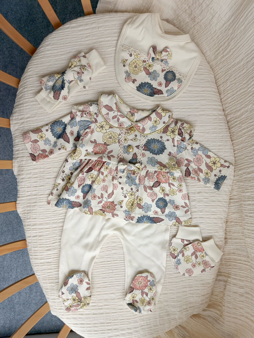 Gold Çiçekli 5'li Hastane Çıkışı Set