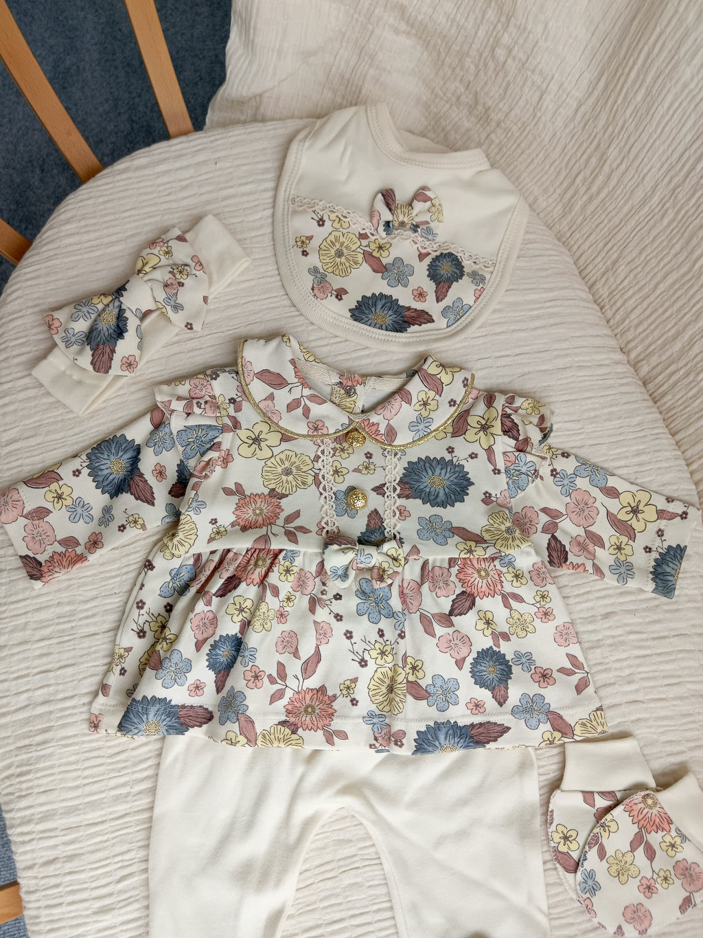 Gold Çiçekli 5'li Hastane Çıkışı Set