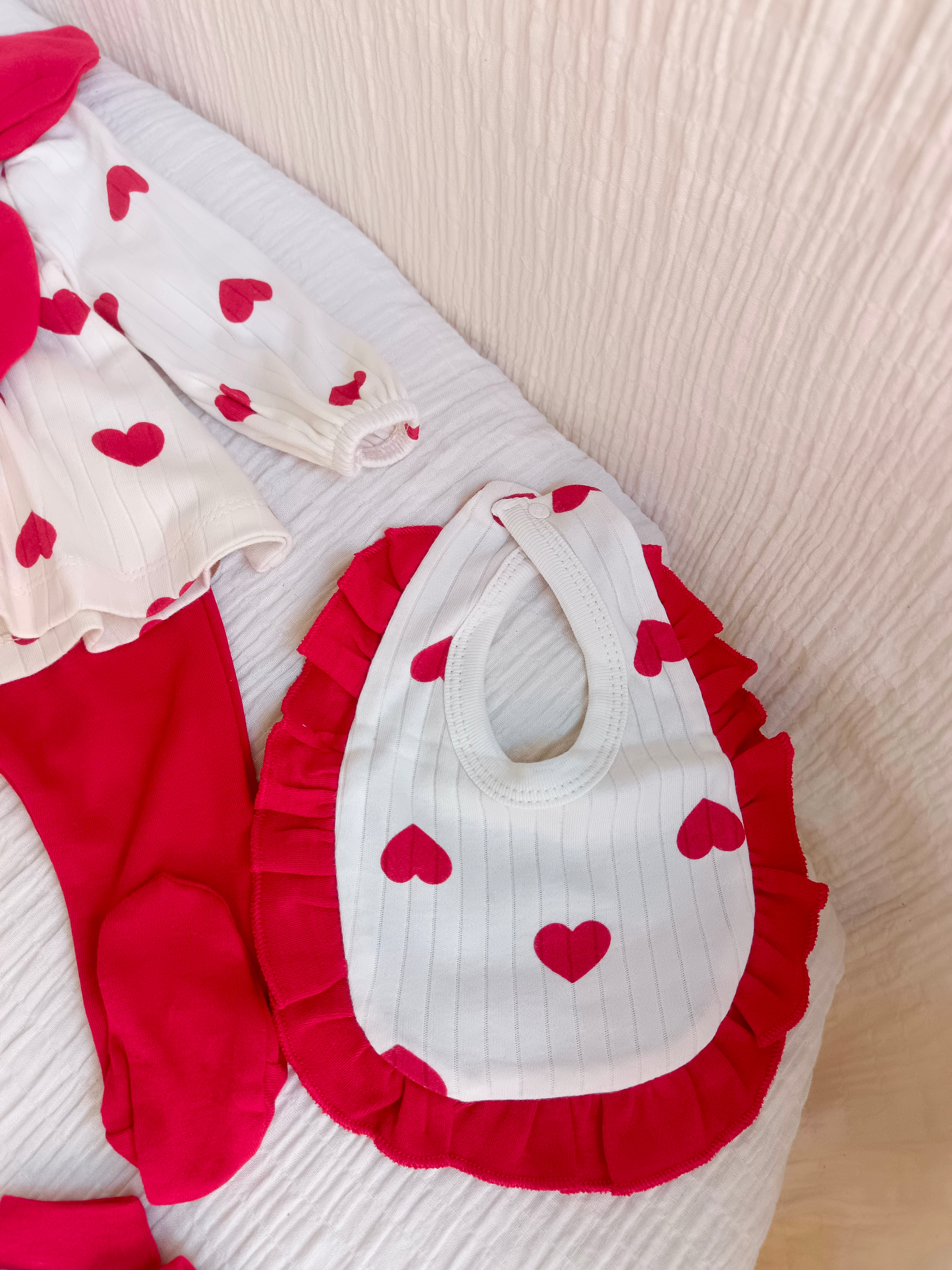 Büyük Kalpli Fiyonklu Yenidoğan Hastane Çıkışı Seti