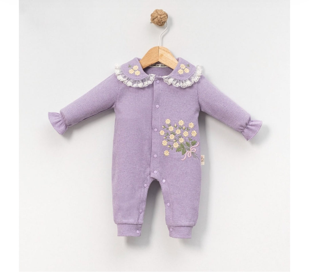 Kız Bebek Çiçek Nakışlı Tulum Lila