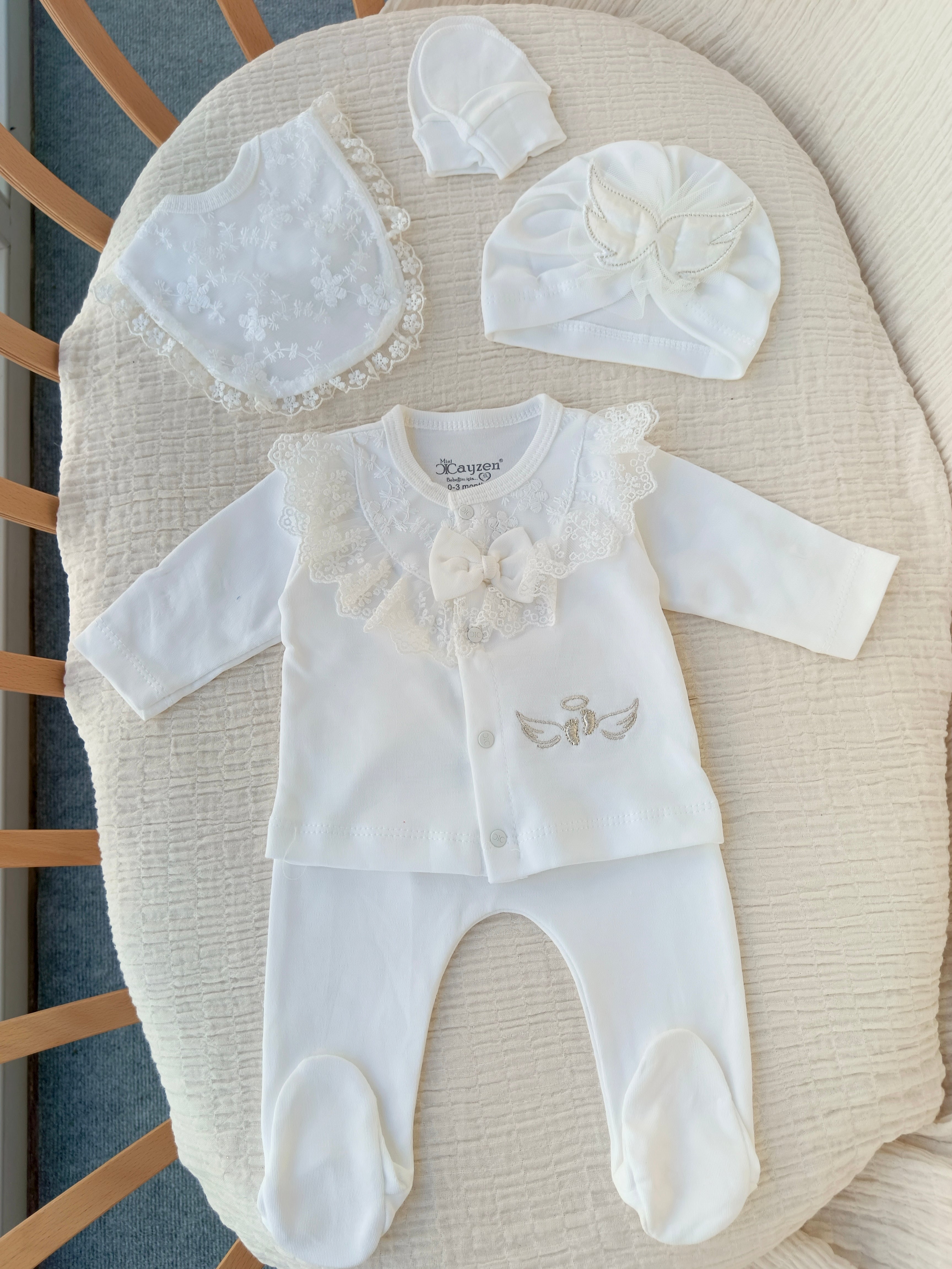 Melek Kanatlı 5'li Yenidoğan Hastane Çıkışı Seti Beyaz