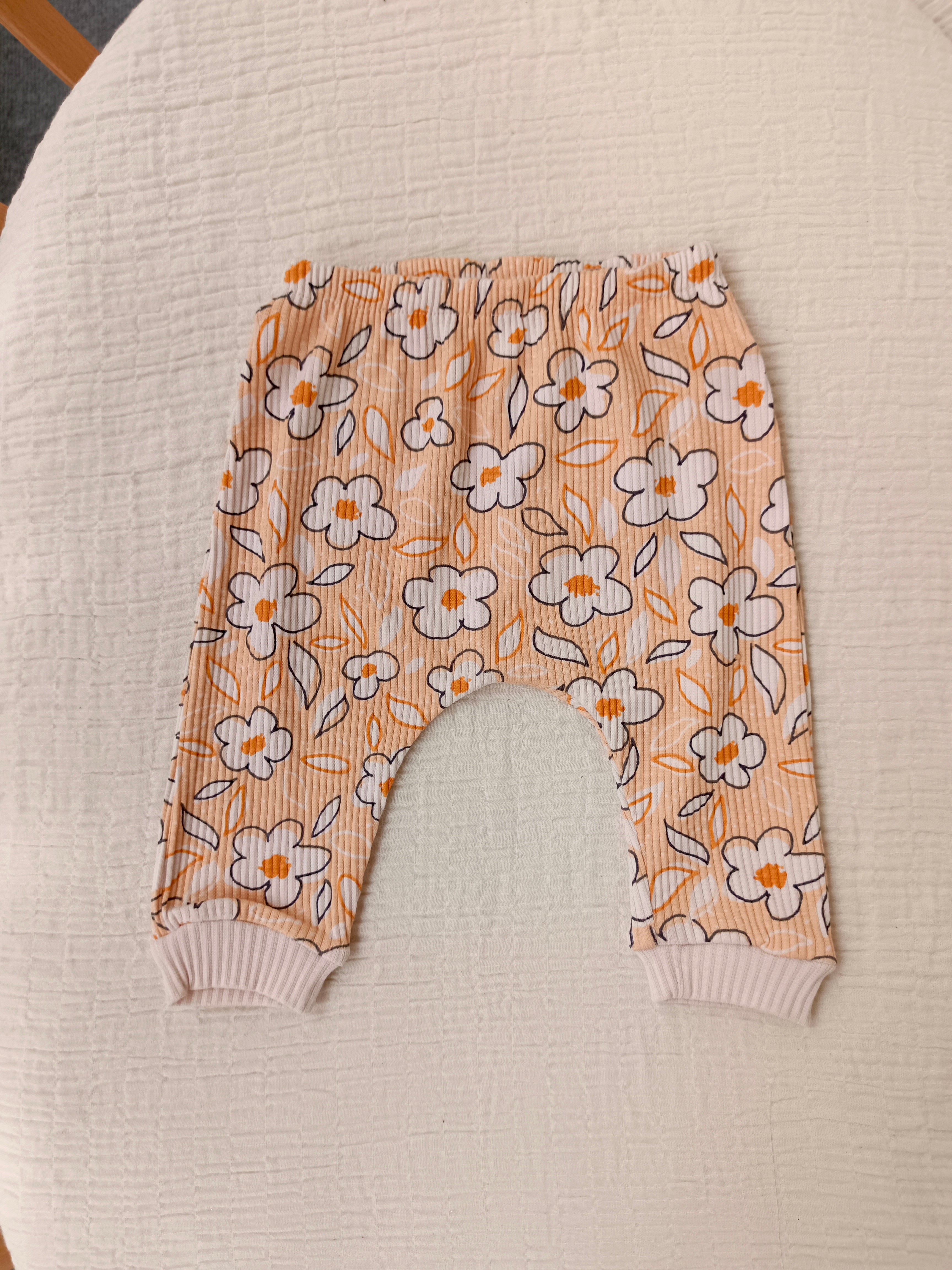 Çiçekli 3'lü Alt Takım