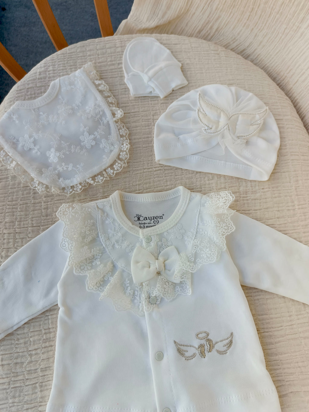 Melek Kanatlı 5'li Yenidoğan Hastane Çıkışı Seti Beyaz