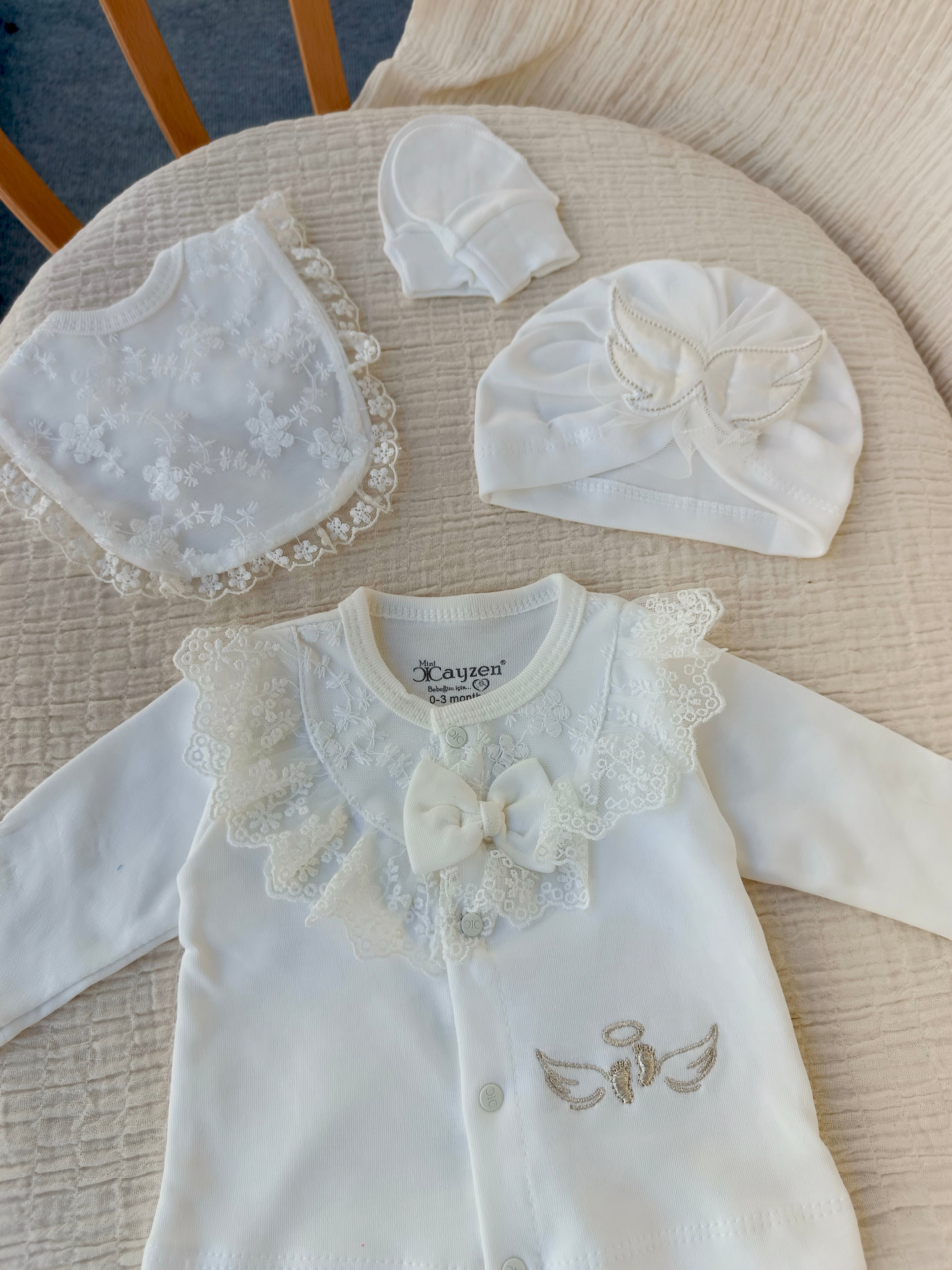 Melek Kanatlı 5'li Yenidoğan Hastane Çıkışı Seti Beyaz