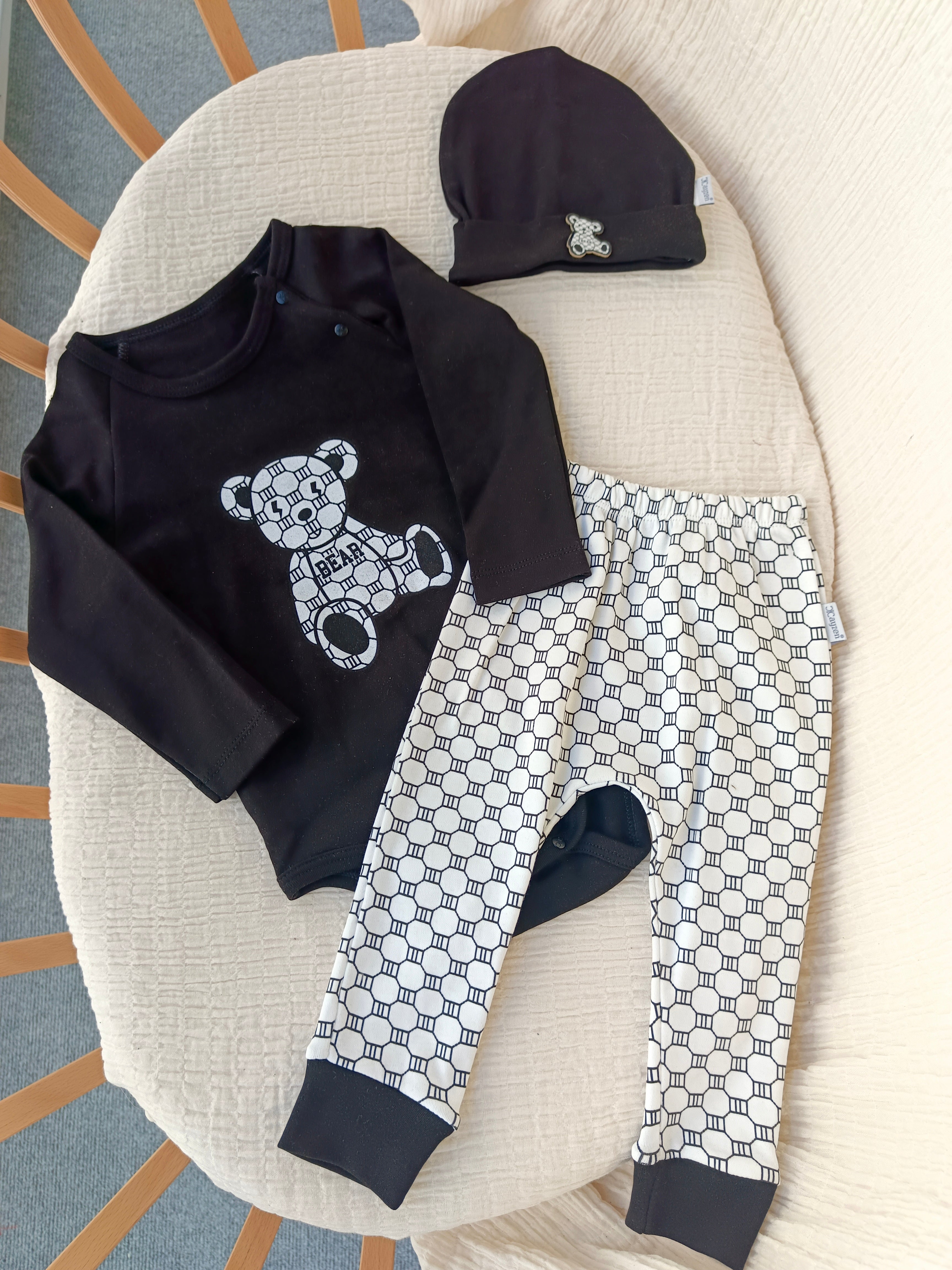 Bear Şapkalı Takım Siyah