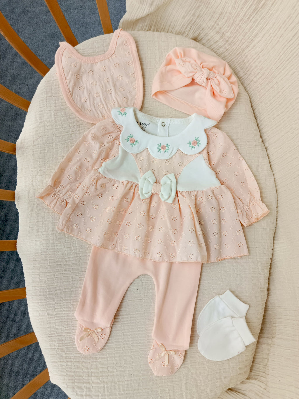 Bloom Çiçekli 5'li Hastane Çıkışı Seti Somon